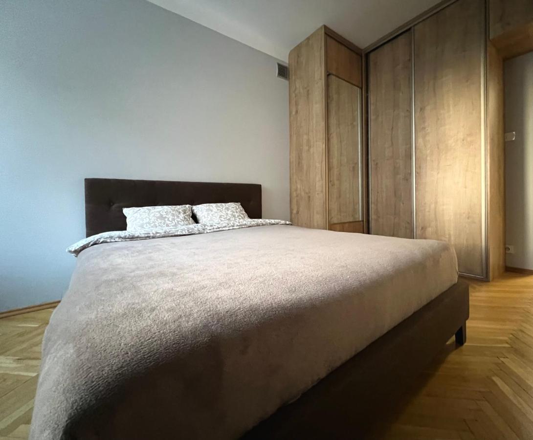 Apartamento K22 Andersa 12 M Ratusz Arsenal Varsovia Exterior foto